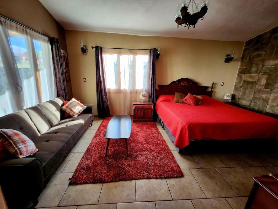 Chalet Santa Elena